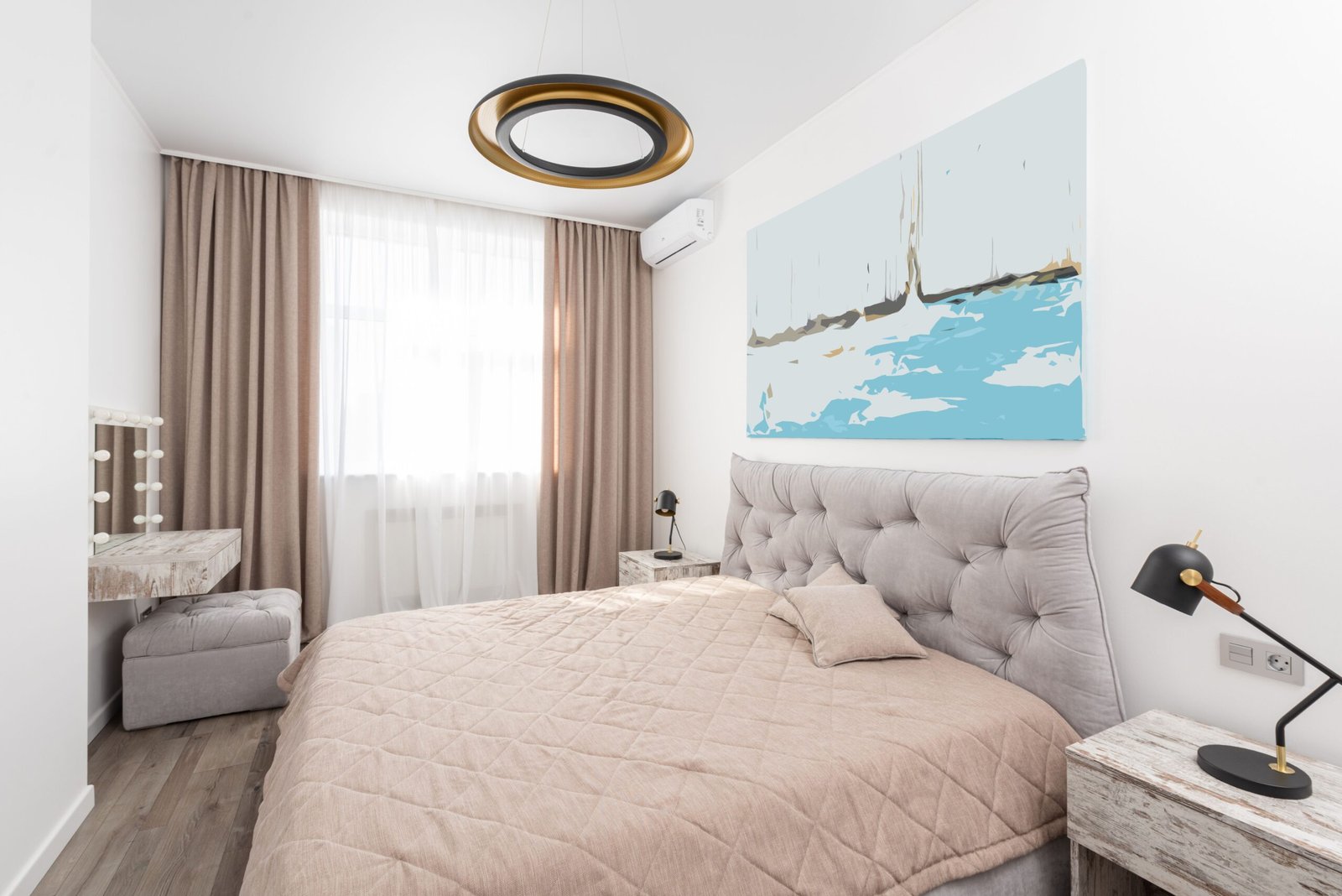 best color to paint a small bedroom make it look bigger